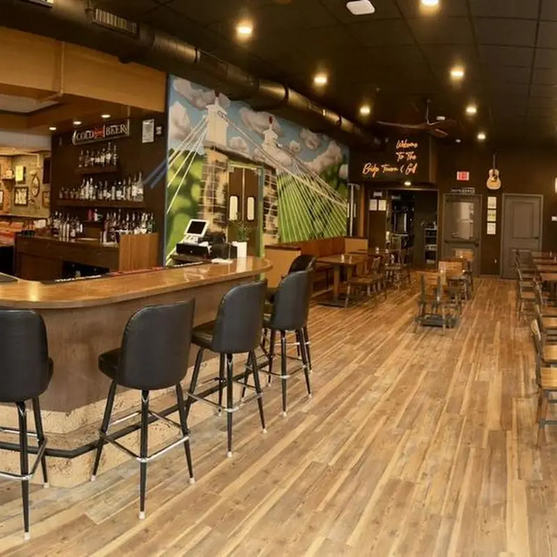Bridge Tavern & Grill