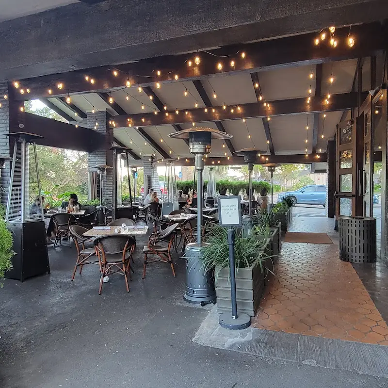 Back Nine Grill & BAR