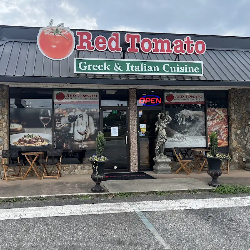 Red Tomato and Wine Restaurant