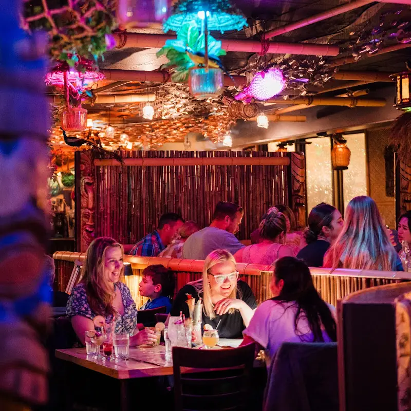 Makai Island Kitchen & Groggery