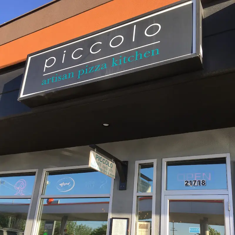 Piccolo Kitchen Bar