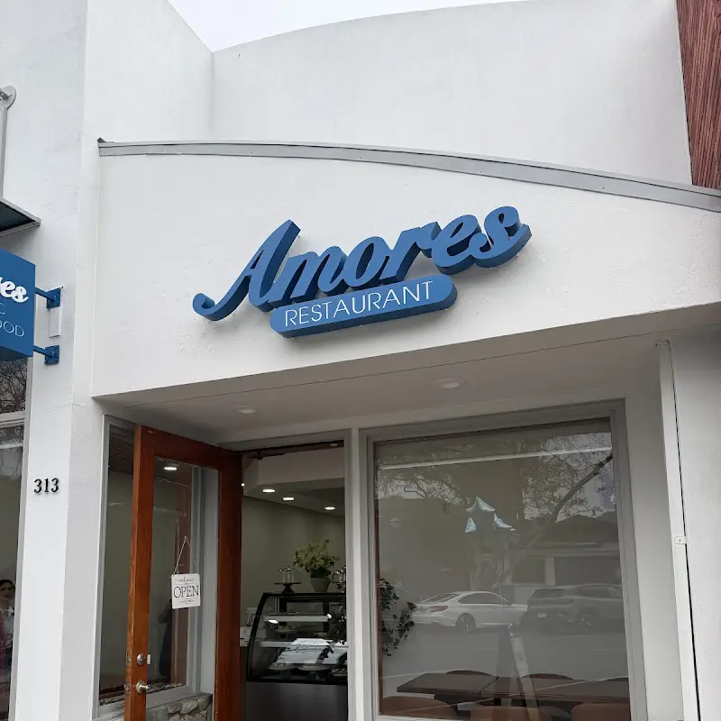 Amores Restaurant
