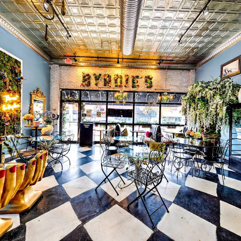 Byrdie's Bakery & Gourmet Kitchen