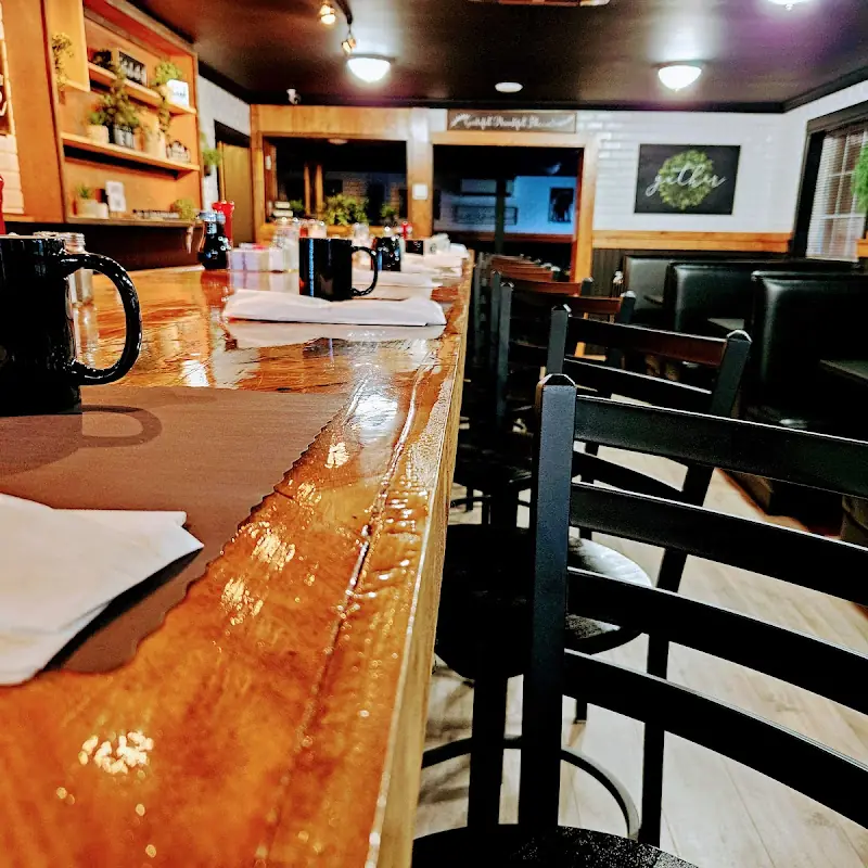 McLaughlins Family Restaurant, LLC