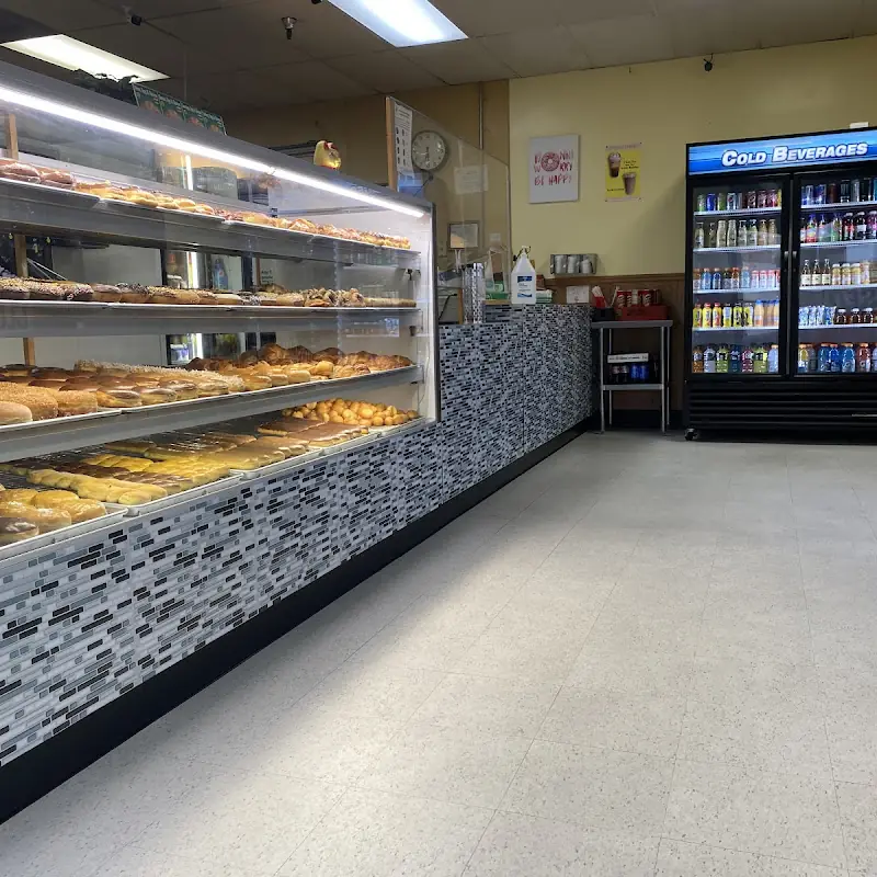 Foster's Donuts