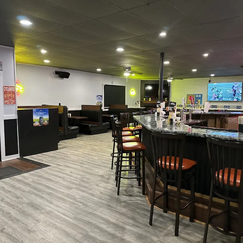 Mike's Bar and Grill