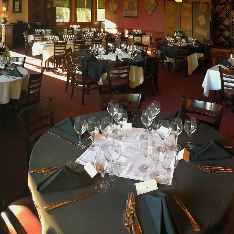 Bistro 90