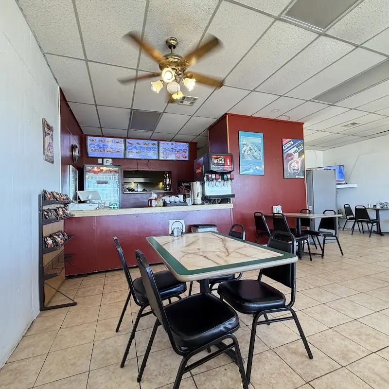 Anna's Gyros Restaurant | Greek