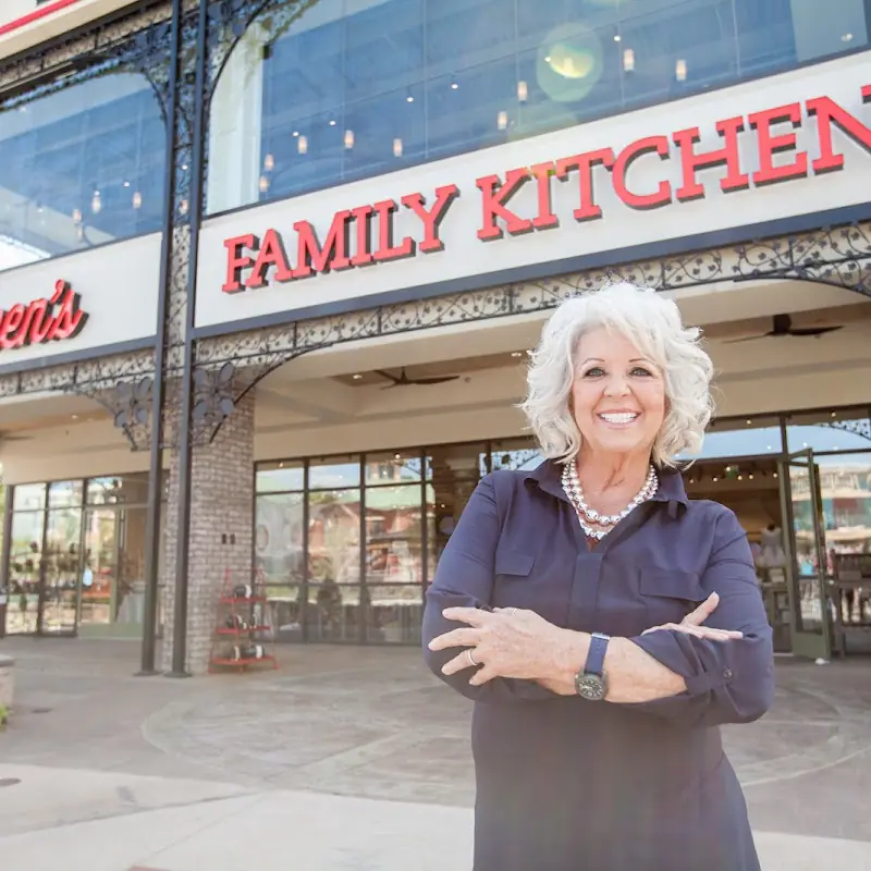 Paula Deen's Family Kitchen