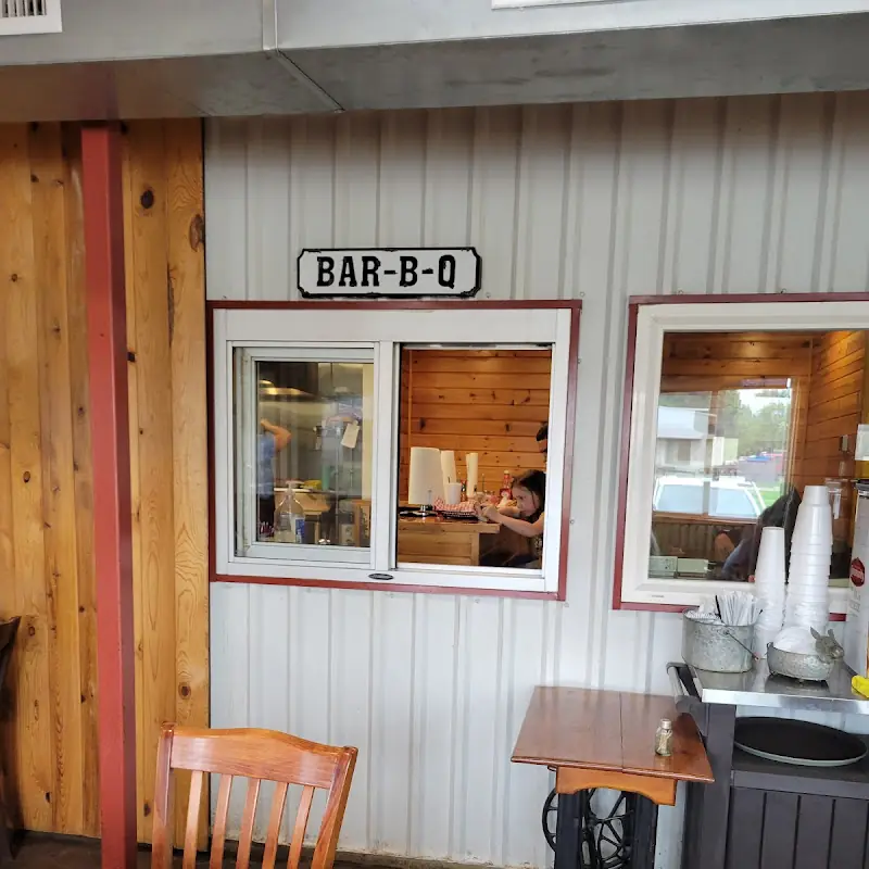 Janet’s B.B.Q & Cafe