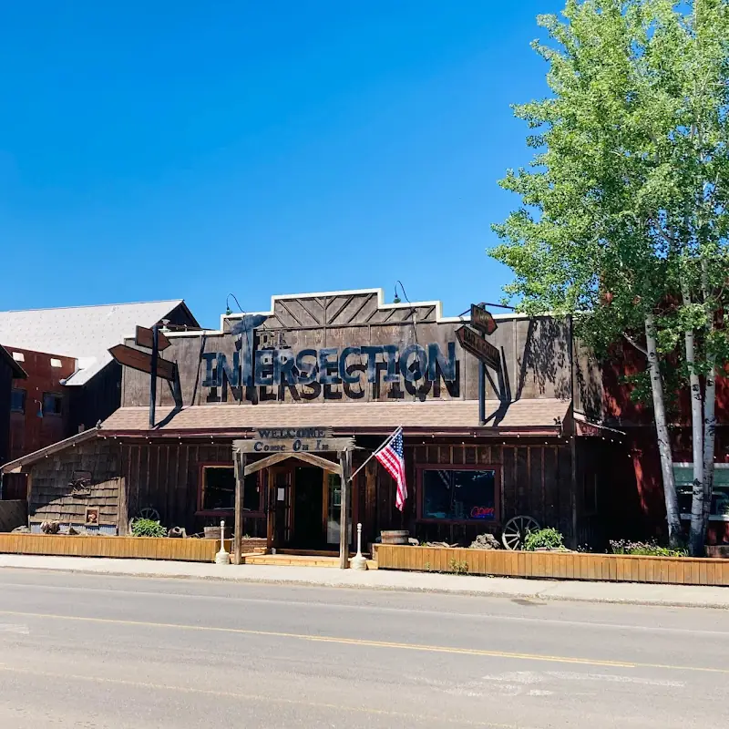 The Intersection BBQ, Bar & Grill