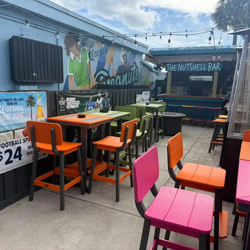 Peanuts Restaurant and Sports Bar