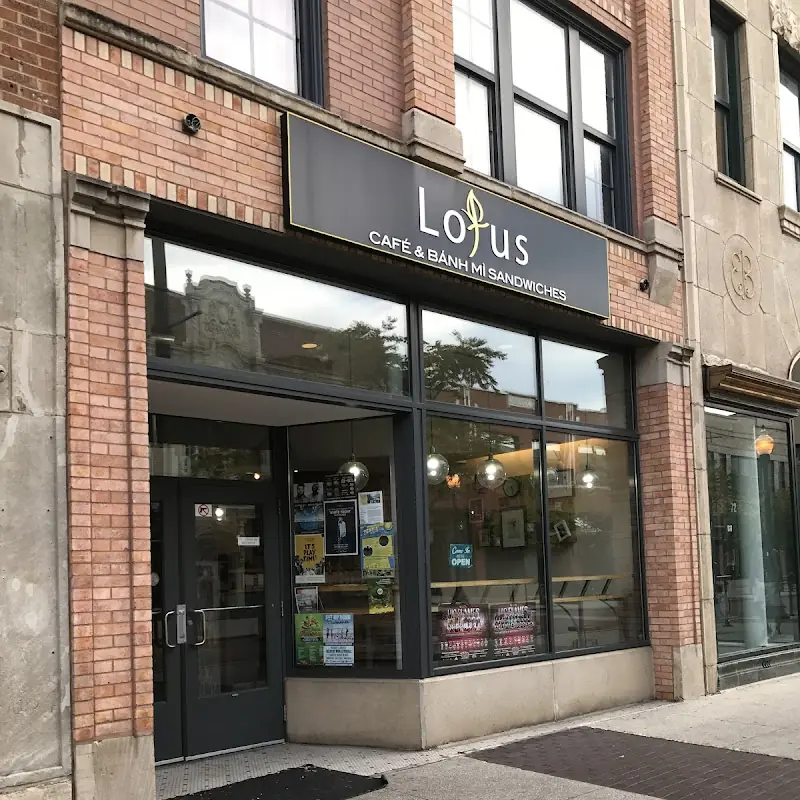 Lotus Banh Mi - Chicago UIC