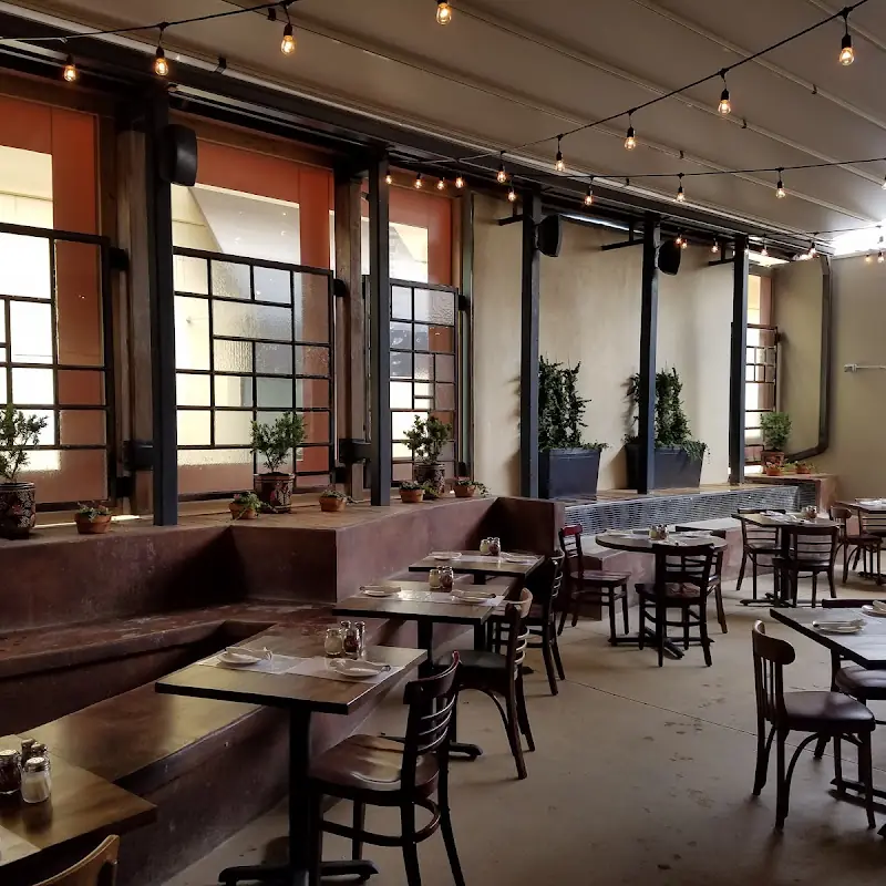 Olivella's Pizza and Wine