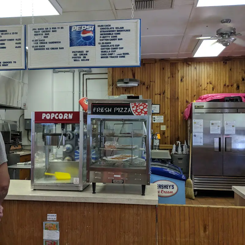 Claytor Lake Snack Shop and Swim Area