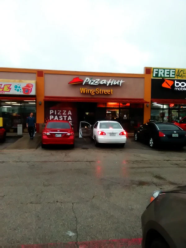 Pizza Hut