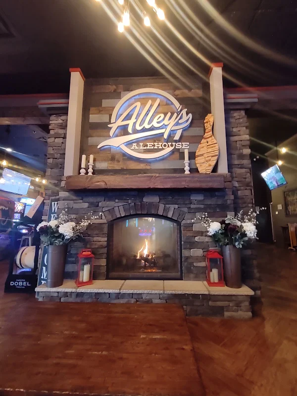 The Pub at Pinheads