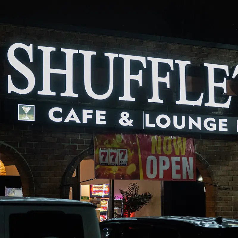 Shuffle's South | The Ultimate Sports Gaming Bar