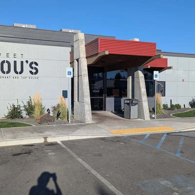 Sweet Lou's Restaurant and Tap House