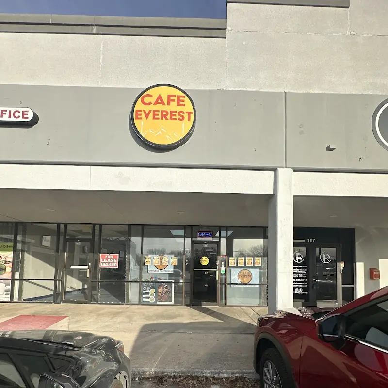 Cafe Everest