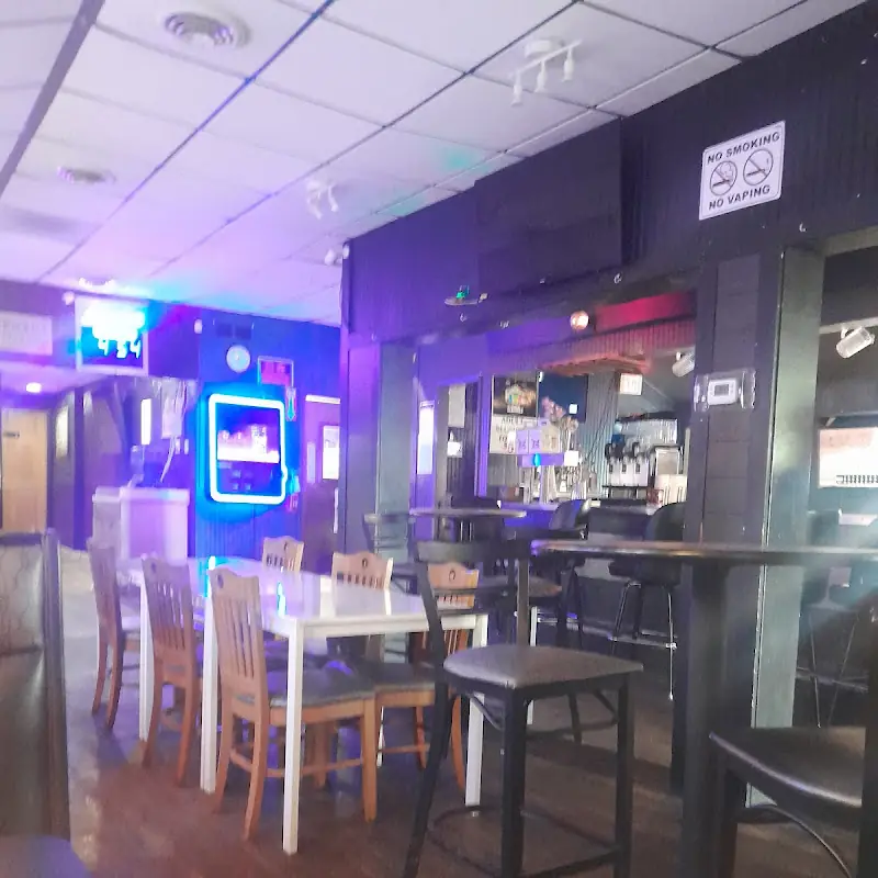 Broadstreet Bistro