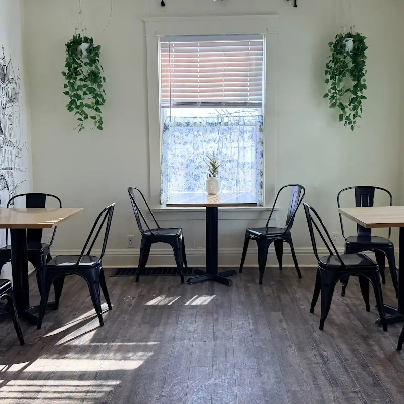 La Petite Bakery & Cafe