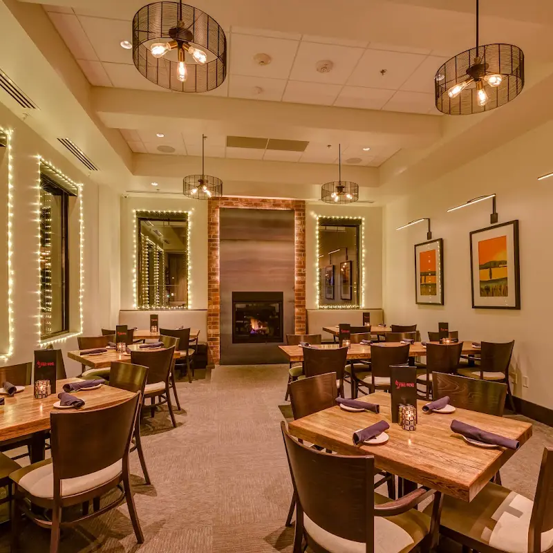 Abrusci's Fire & Vine