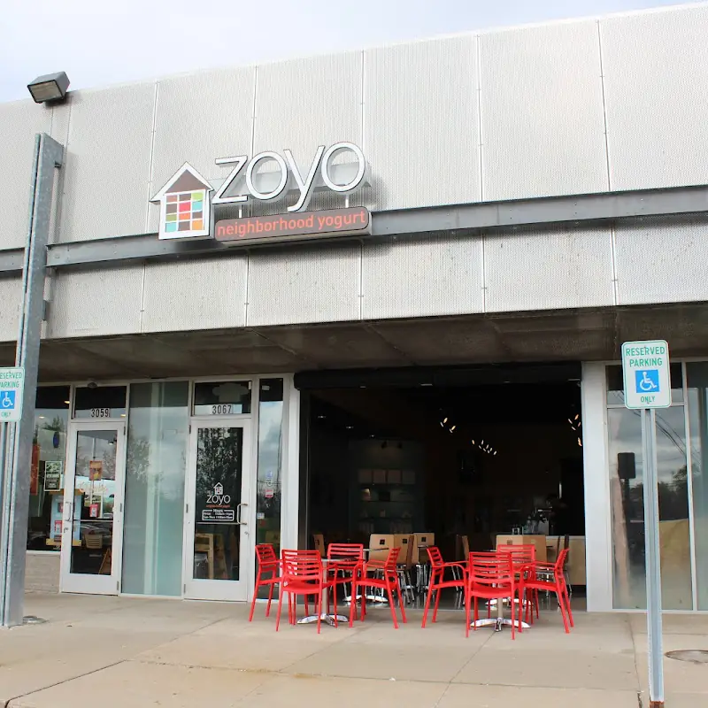 Zoyo Frozen Yogurt Troy