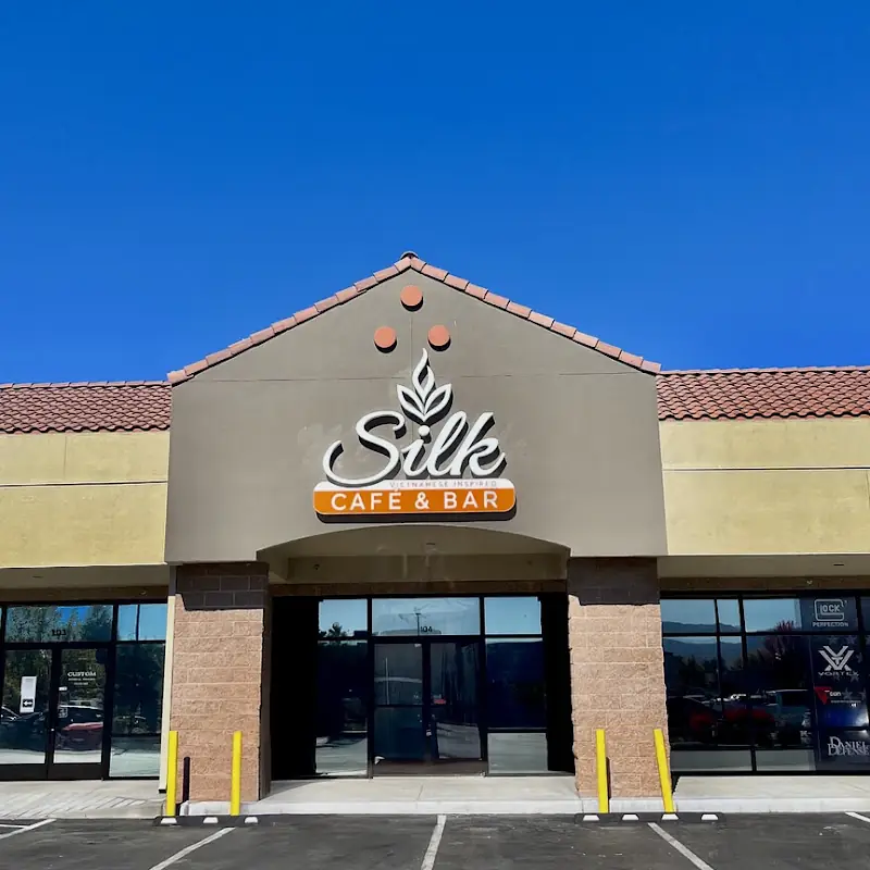 Silk Cafe & Bar