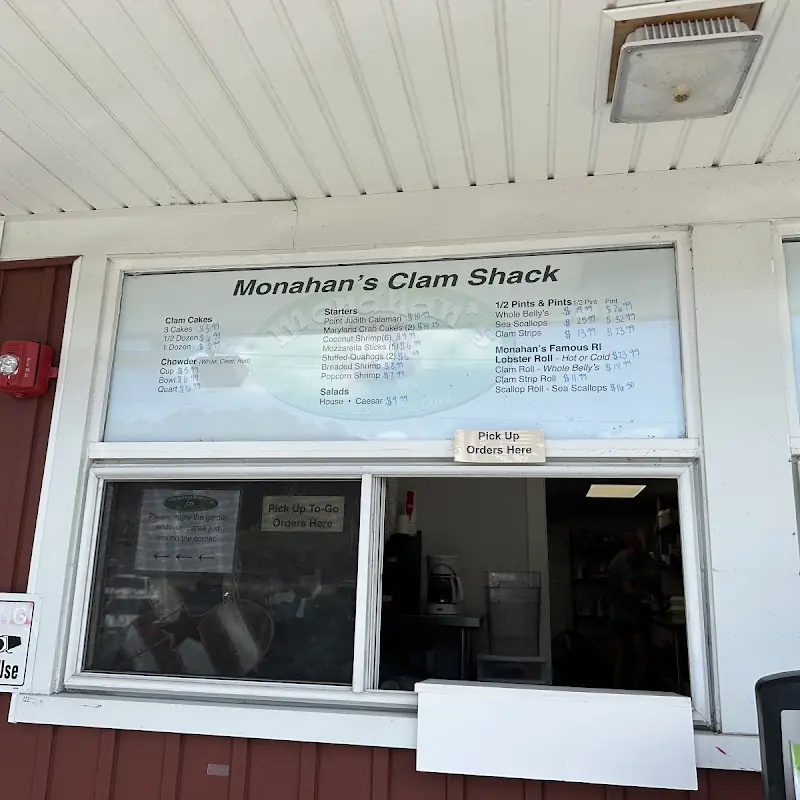 Monahan's Clam Shack by the Cove