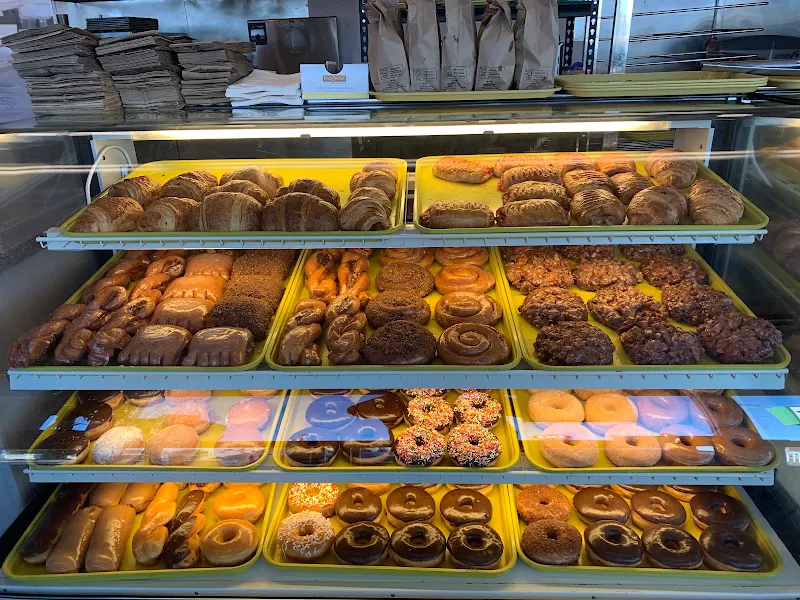 Montrose Donut And Deli