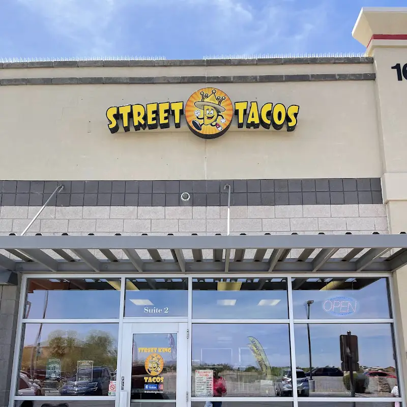 Street Queen Tacos