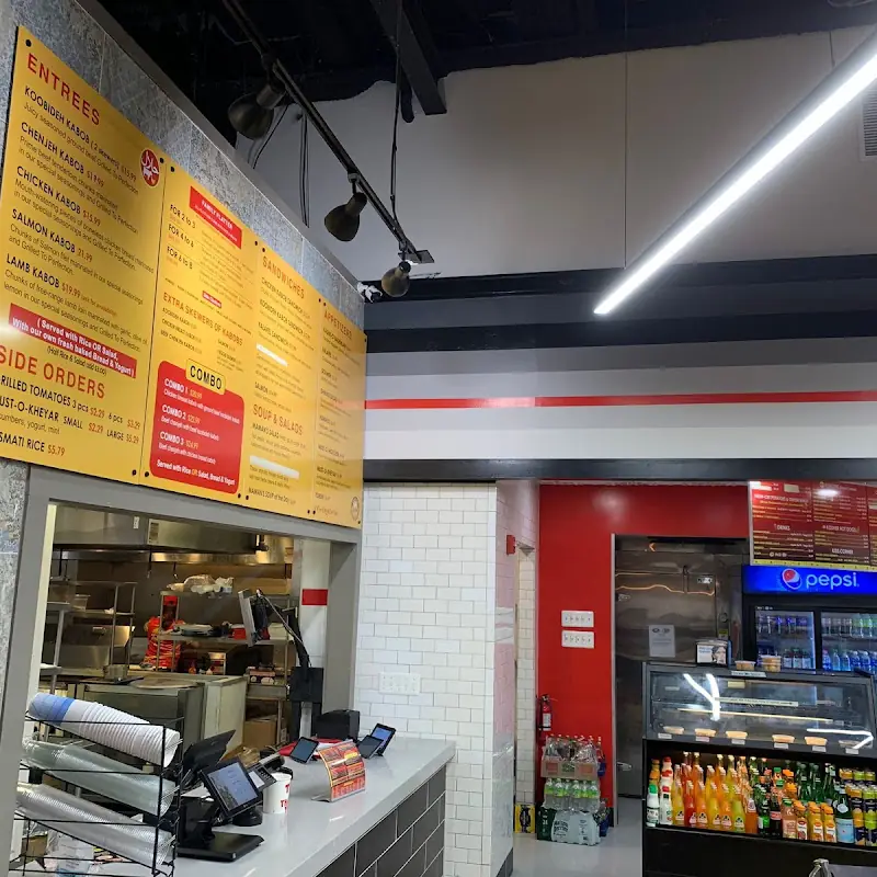 Z-burger & Maman Joon kitchen