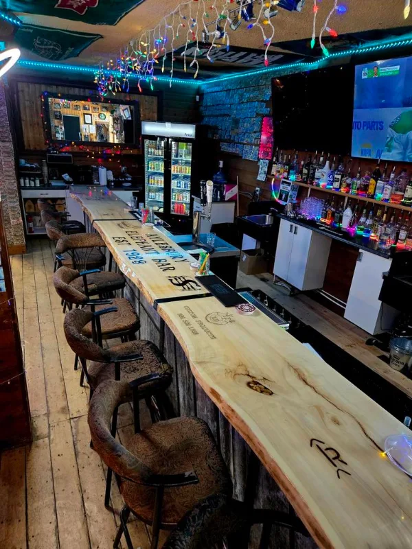 The Elephant Bar - Aylesbury Hotel