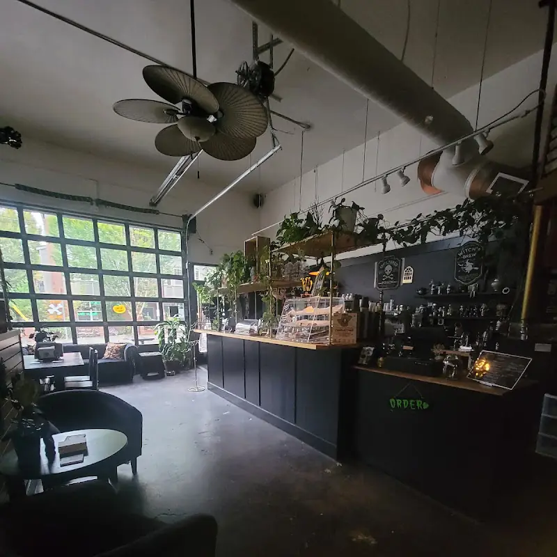 Memento Mori Cafe