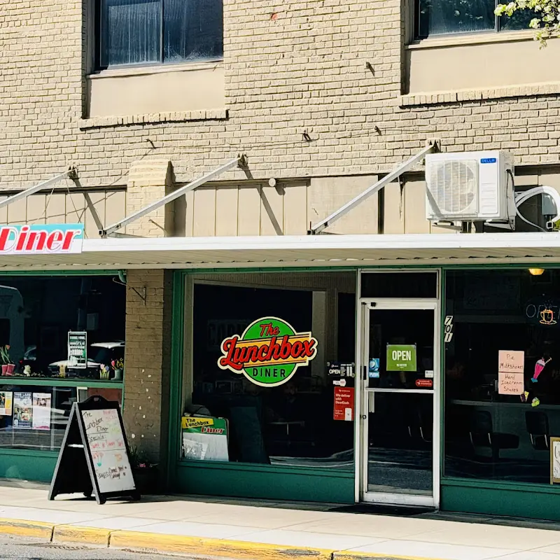 The Lunchbox Diner