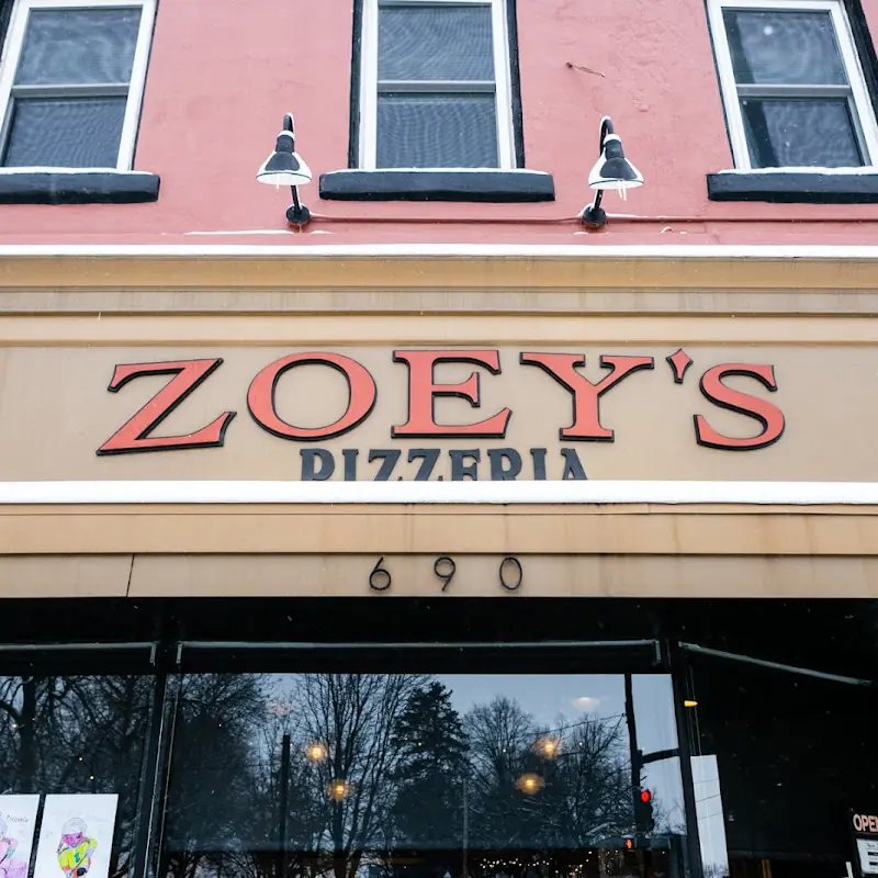 Zoey's Pizzeria