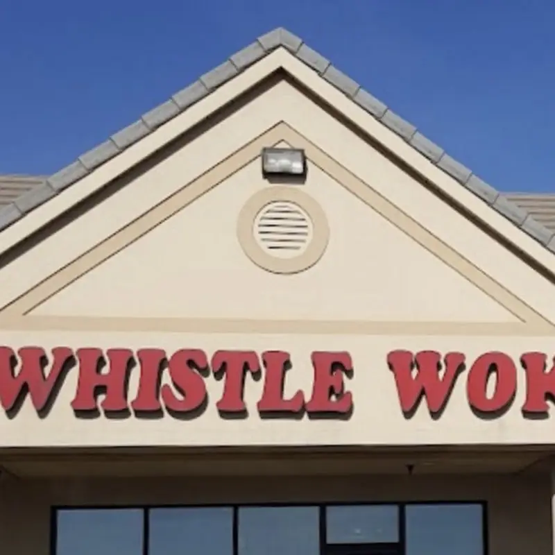 WHISTLE WOK