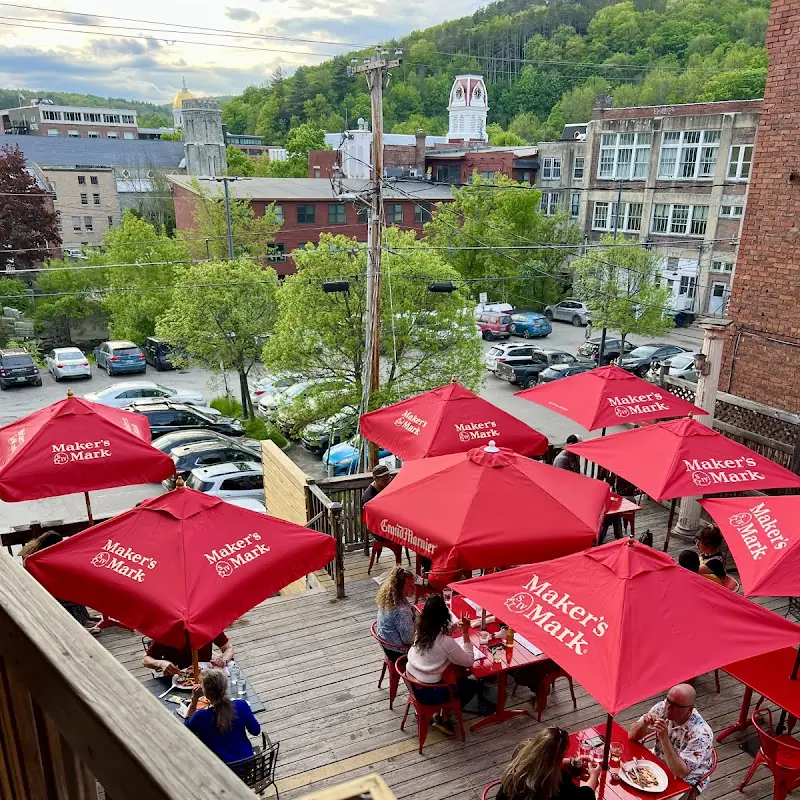 Hugo's Bar and Grill
