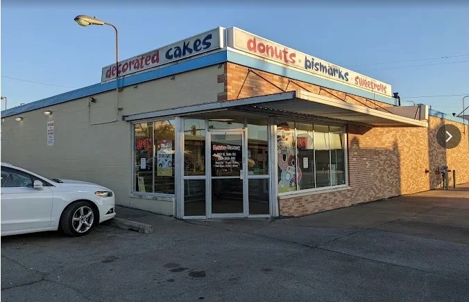 Pettit's Pastry