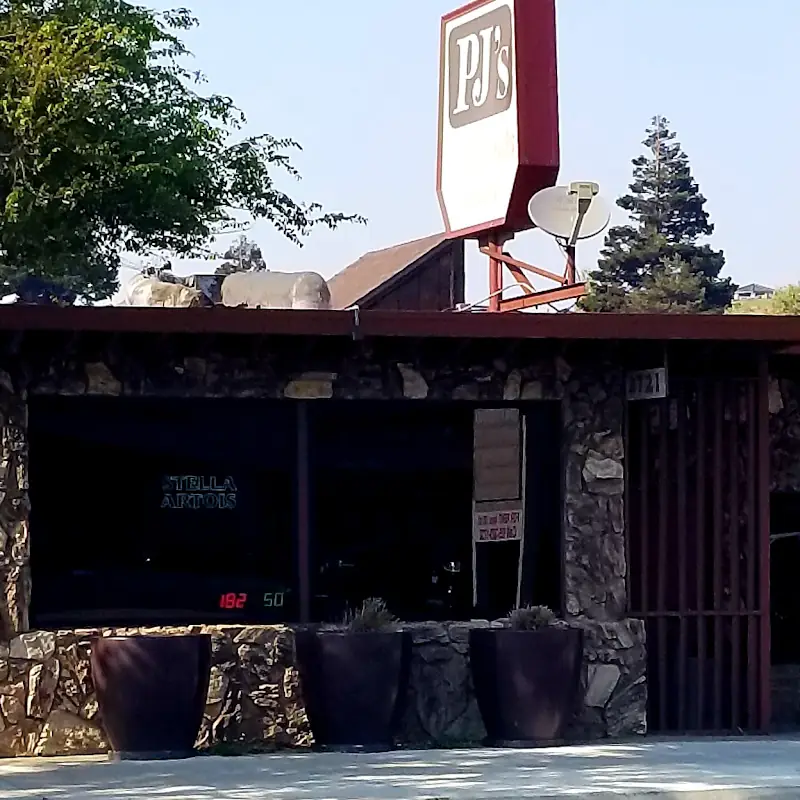 PJ's Restaurant & Cocktail
