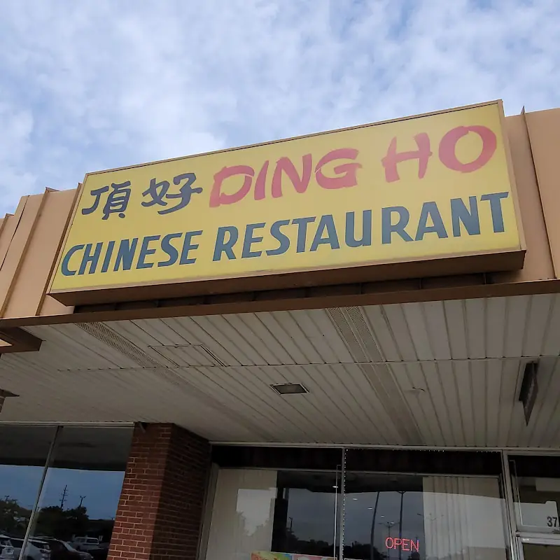 3. Roast Pork or Chicken or Vegetable Lo Mein or Mei Fun