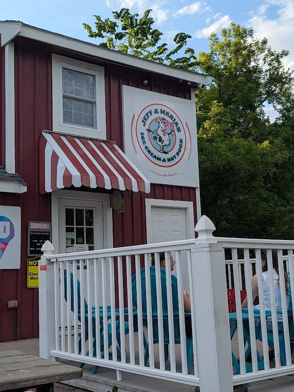 Jeff and Maria's Old Fashioned Ice Cream and Food