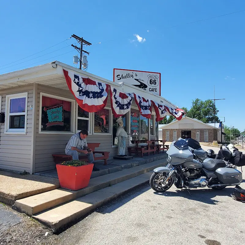 Shirley's Neighborhood Tavern