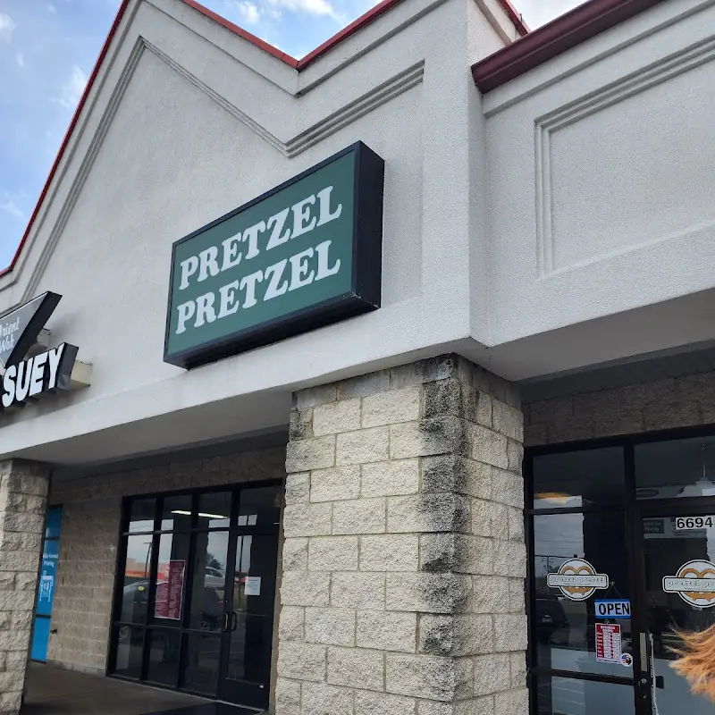 Philly Pretzel Factory - Edwardsville