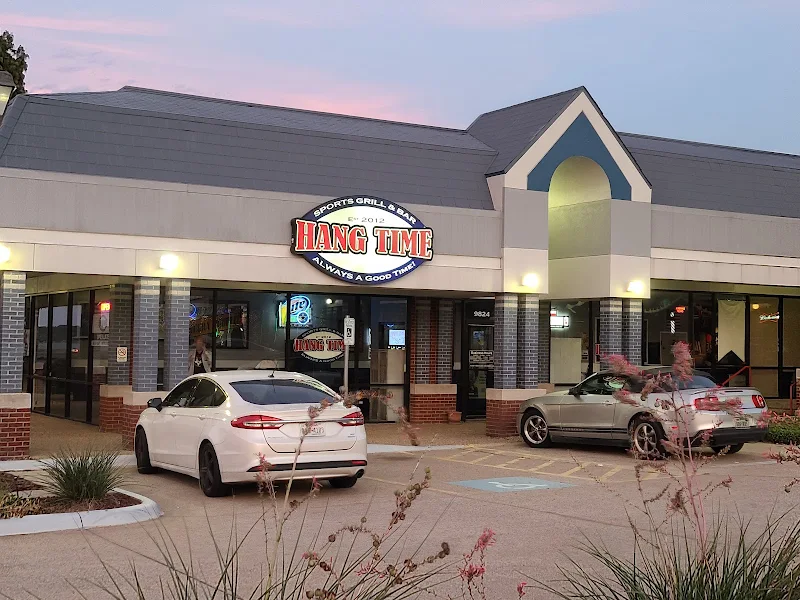 Hang Time Sports Grill & Bar
