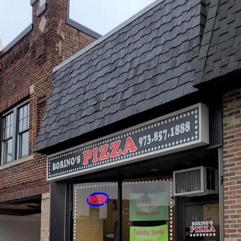 Fan Favorite Pizza