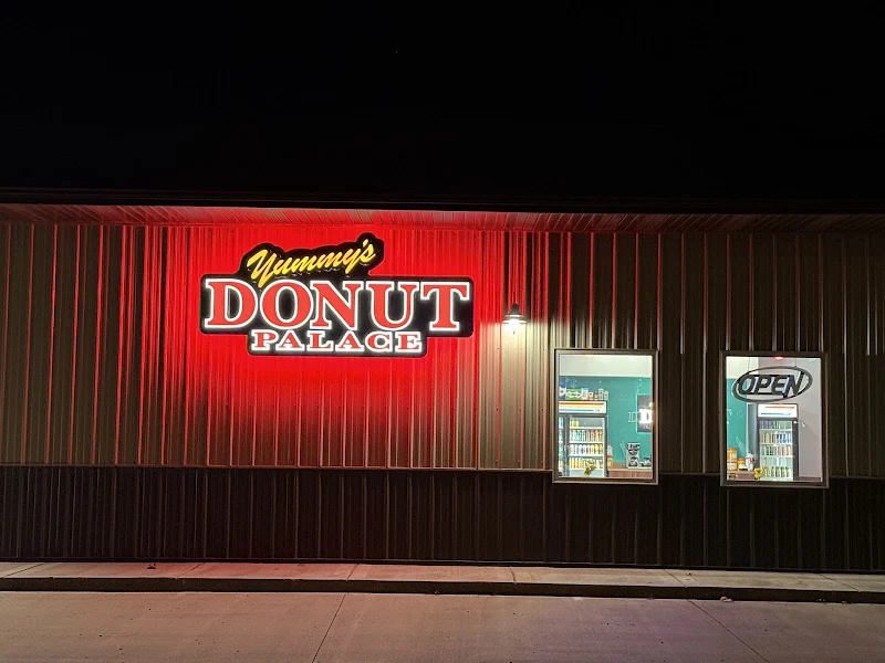 Yummy’s donut palace