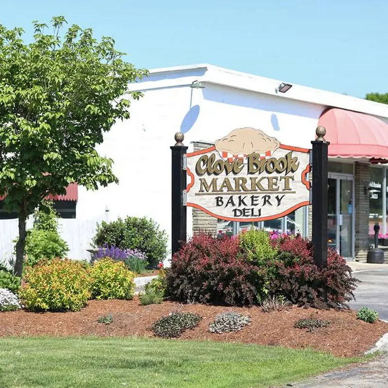 Clove Brook Market | Bakery, Deli, & Catering