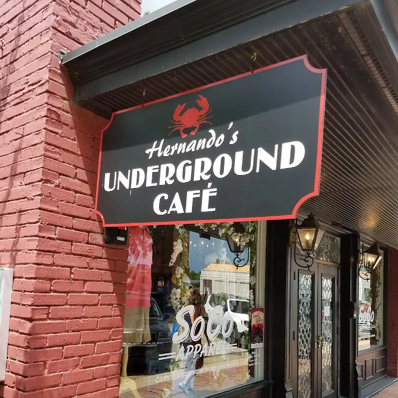 Hernando's Underground Cafe